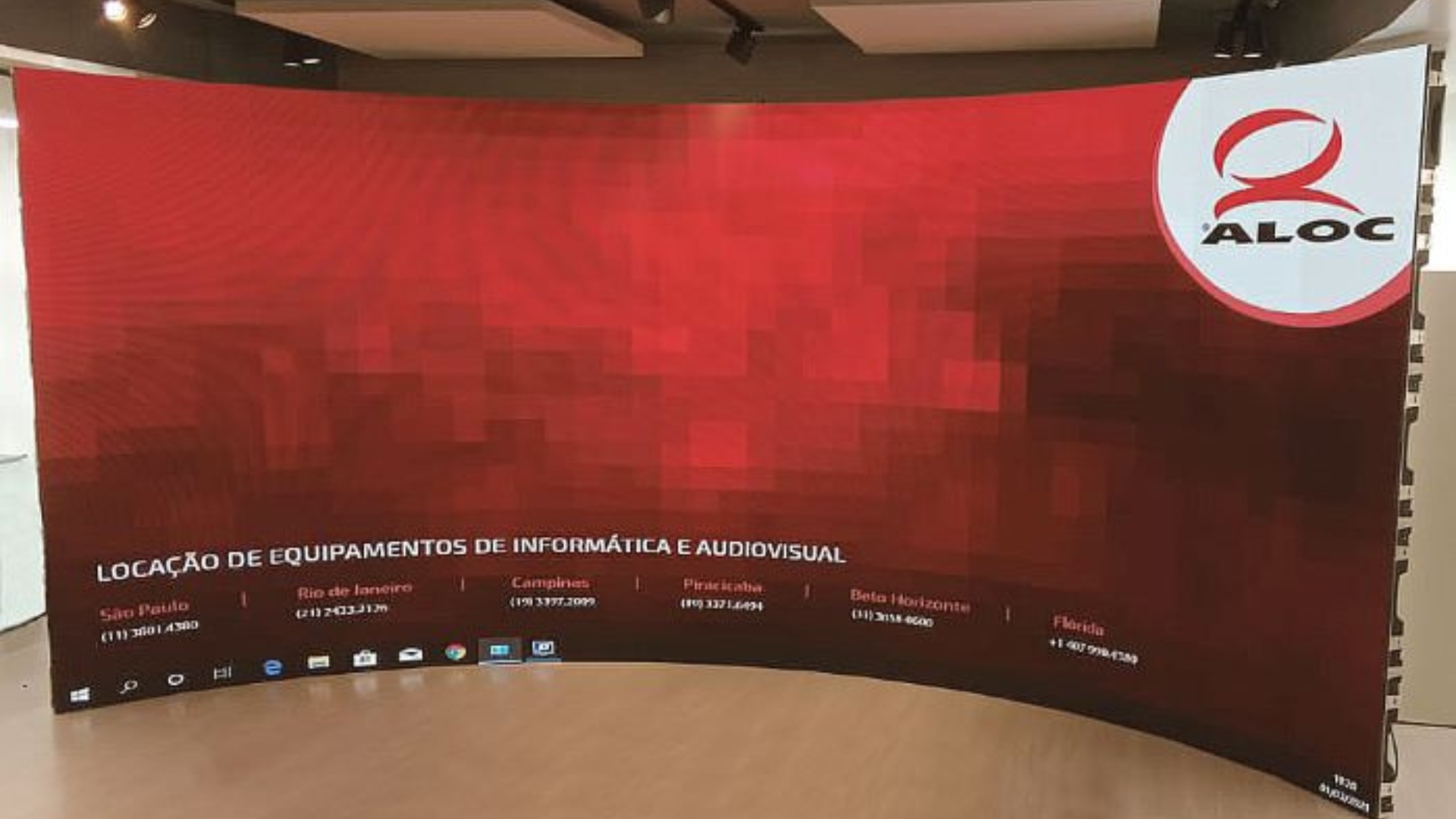 telão de led curvo para locação