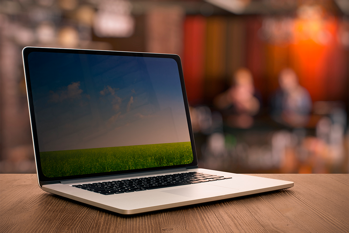 Sua Empresa Ainda Compra Equipamentos De TI? Então Você Está Perdendo Dinheiro